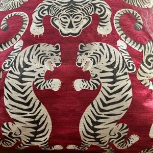 Exquisite Red and Black Tiger Patter Decorative pillow 100% Duck feather